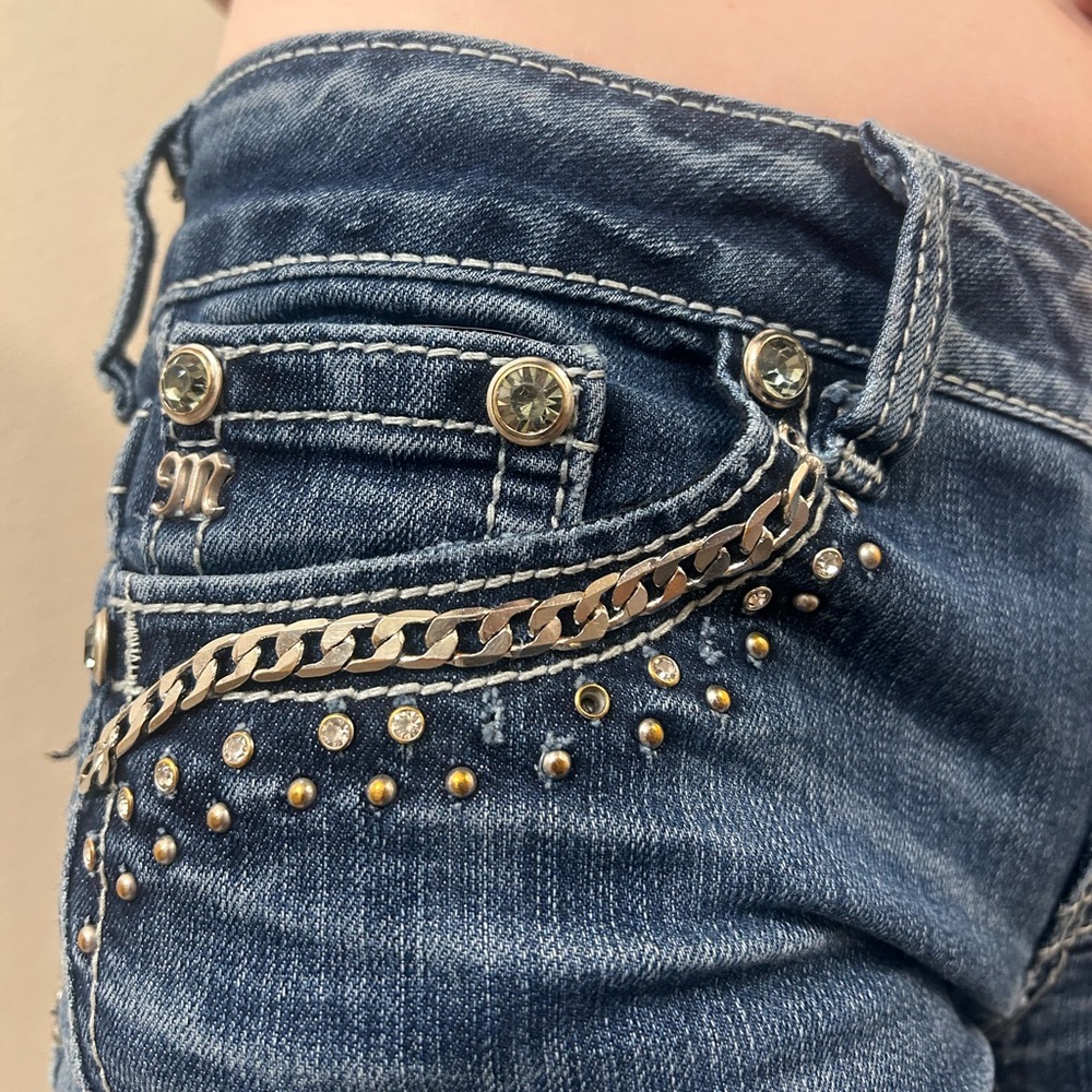 Embellished miss me jeans size 26